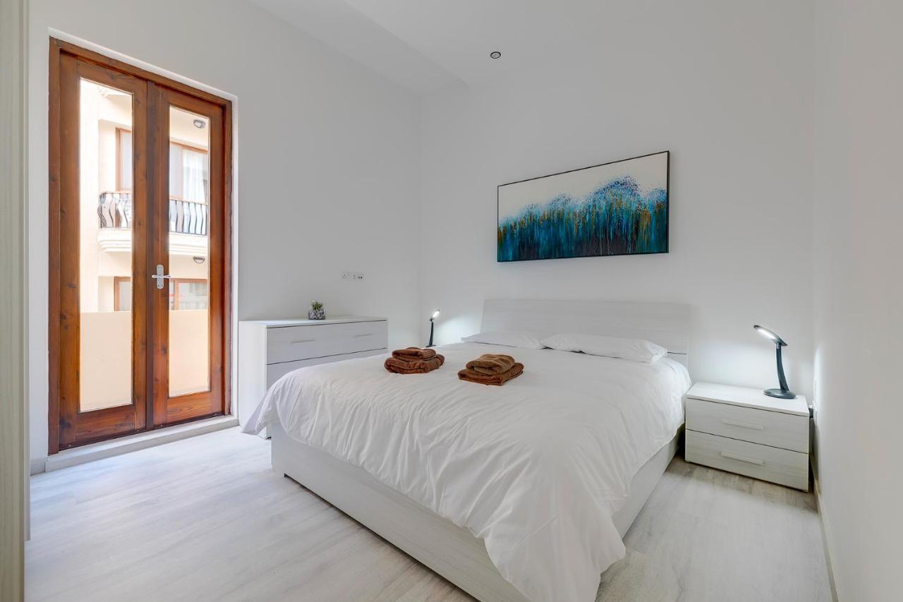 Modern Apartment In The Best Area Of スリーマ エクステリア 写真